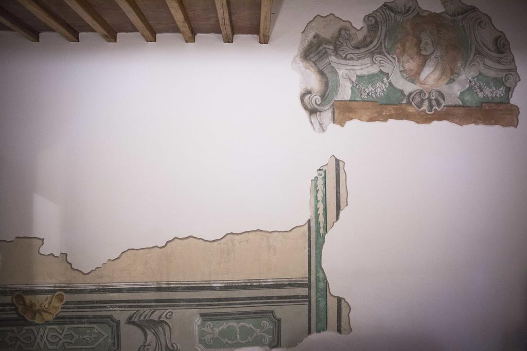 Le Donzelle - Hituscany Pisa Bilik gambar
